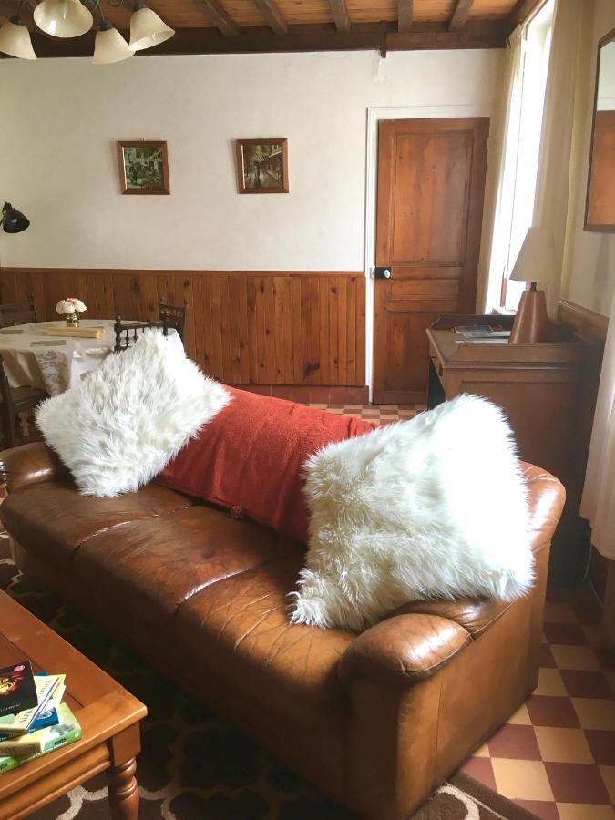 Bed and Breakfast Le Figuier La Foret-Auvray Экстерьер фото
